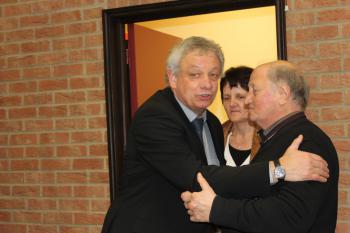 Accolade et remerciements du Maire de Neuf-Mesnil pour Jean-Luc PERAT
