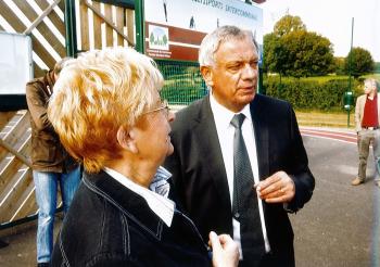 Le 18 septembre 2010 lors des inaugurations des plateaux multisports de la CCR2H