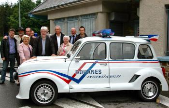 En 2011, prs de la clbre 4 L customise du film Rien a Dclarer