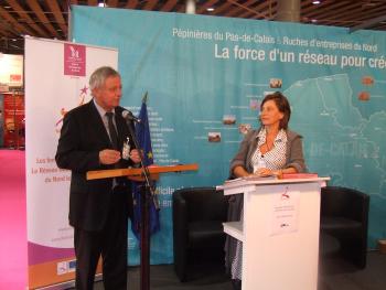 Lors de l'intervention - signature de la convention avec la Fdration Pionnires